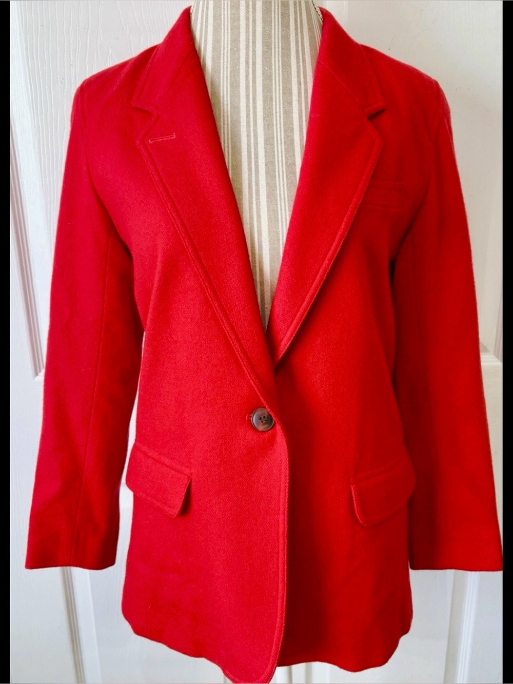 Vintage 80s 90s Liz Claiborne LizSport 100% wool Boxy Red Blazer 8P